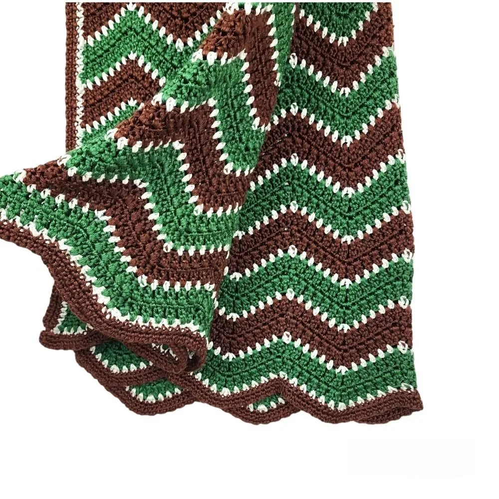 Handmade Crochet Throw Blanket Green Brown White Chevron Zigzag Scalloped Retro